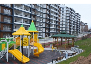 Toki, Depremde Can Kaybı Yaşayan Ailelerin Yanında