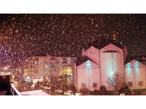 Karın Keyfini Böyle Çıkardılar