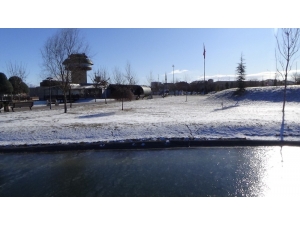 Elazığ’da Soğuk Hava Etkisini Gösteriyor