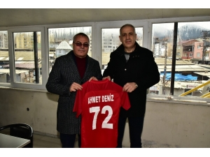 Vali Deniz, Somaspor-batman Petrolspor Maçını İzledi