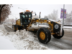 Büyükşehir’de Karla Mücadele Seferberliği