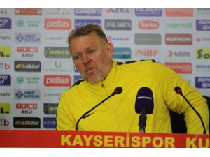 Robert Prosinecki: “Havlu Atmadık, Savaşmaya Devam Edeceğiz”