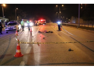 D100’de Karşıya Geçmek İsterken Önce Otomobil, Sonra Kamyon Çarptı