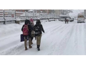 Tosya’da Taşımalı Eğitime 1 Gün Ara