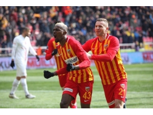 Mensah 2. Golünü Attı