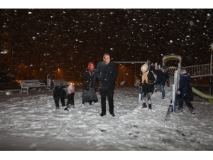 İncesu’da Ana Yollar, Kaldırımlar, Kamuya Açık Alanlar Temizleniyor