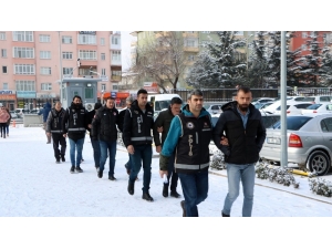 ‘Parazit’ Operasyonunda Gözaltına Alınan Şüpheliler Adliyeye Sevk Edildi