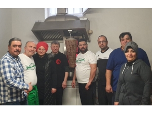 Gurbetçiler Döner Paralarını Depremzedelere Gönderecek