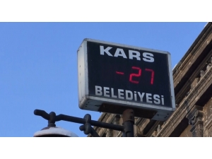 Termometreler Eksi 27’i Gösterdi
