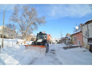 Bünyan’da Karla Mücadele Aralıksız Devam Ediyor