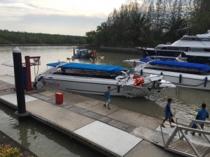 Phuket Adası’nda Sürat Tekneleri Çarpıştı: 2 Ölü, 20 Yaralı