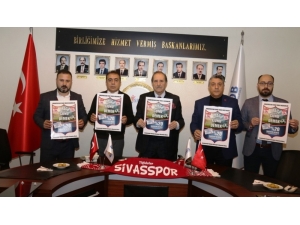 Lokantalar Taraftar İçin İndirdi