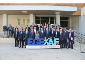 Cumhurbaşkanlığı’ndan İzmir’de Kariyer Fuarı