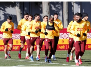 Falcao Sahada Çalışmalara Başladı