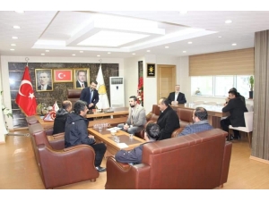 Ak Parti Batman İl Başkanı Gür Vatandaşların Sorunlarını Dinledi