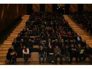 Toki Kurasında Mutluluk Gözyaşları