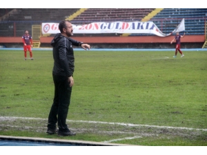 Zonguldak Kömürspor Teknik Direktörü Serkan Afacan: "Hala Play-off Şansımız Var"