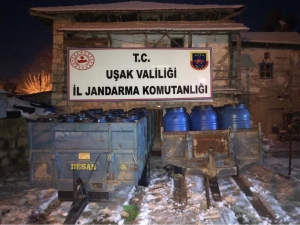 Uşak’ta 22 Bin Litre Kaçak İçki Ele Geçirildi