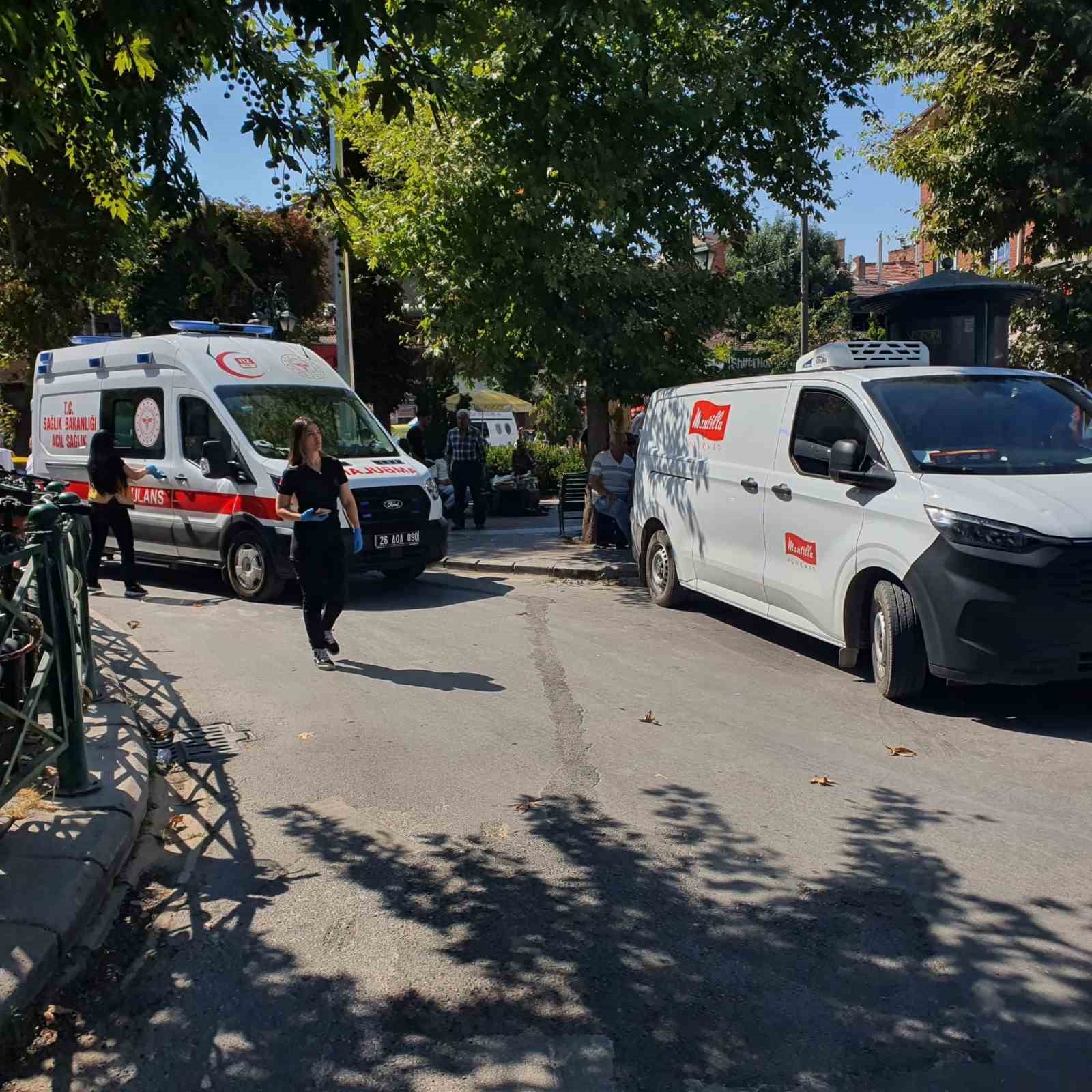 hatali-park-ambulansa-gecit-vermedi