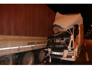 Tırı Tamir Etmek İsterken, Canından Oluyorlardı