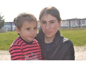 Minik Kelime Artık Duyabiliyor