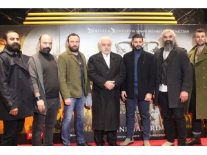 Beyoğlu’na Özel “Türkler Geliyor: Adaletin Kılıcı” Filmi Gösterimine Yoğun İlgi