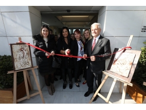 Toplumsal Sorunlara Seramik Üzerinden Dikkat Çektiler