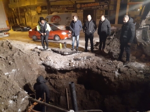 Eksi 18 Derecede Su Arızası İçin Belediye Ekipleri Seferber Oldu