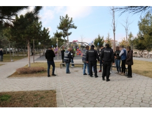 Emniyet Ekiplerinden Sıkı Denetim