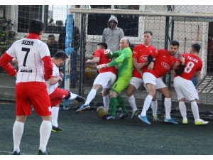 Aosb’nin Futbol Turnuvasında Heyecan Sürüyor