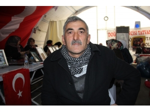 Hdp Önündeki Aileler Direniyor, Sayıları Gün Geçtikçe Artıyor