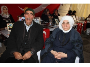 Çocuklarına Kavuşmanın Heyecanı İçerisinde Bekliyorlar