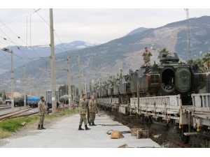İskenderun Tren Garı’ndan Suriye Sınırına Zbt Sevkiyatı