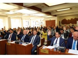 Büyükşehir Meclisinde 262 Kararın 255’i Oy Birliği İle Alındı