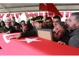 İdlib Şehidi Son Yolculuğuna Uğurlandı