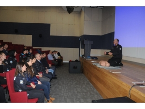 İstanbul Havalimanı’nda Görev Yapan Polis Memurlarına İlk Yardım Eğitimi Verildi
