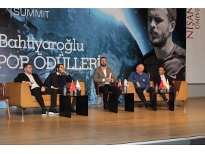 Nihat Kahveci: “Kulüplerimiz Batmış Durumda, Öz Kaynaklara Yönelmeliyiz”