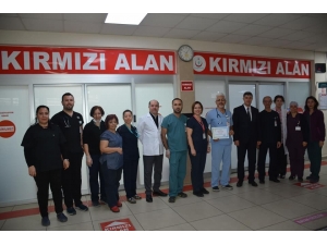 İl Sağlık Müdürü Açıkgöz’den Atatürk Devlet Hastanesi Acil Servis Birimi’ne Teşekkür Belgesi