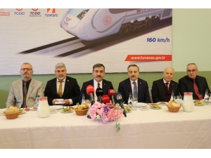 Milli Elektrikli Trenin Gövde Üretimleri Yapılmaya Başlanıldı