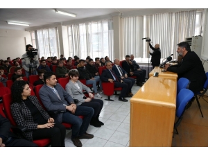 Kbü Rektörü Polat, Lise Öğrencilerinin Sorularını Yanıtladı