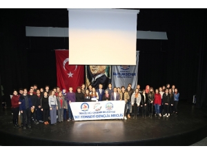 Başkan Zolan: "Gençlik Varsa Gelecek Var Demektir"