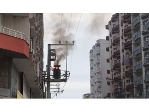 Yanan Trafonun Üzerine Kovayla Su Döktü, Yürekleri Ağza Getirdi