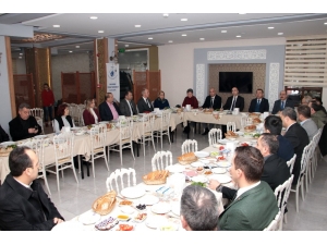 Devrek’te Turizm Konulu Panel Düzenlendi