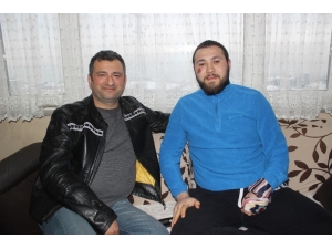 Giresun’da Poşetle Kayarken Ölümden Dönen Bilal Demir O Anları Anlattı