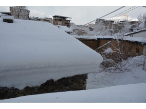 Hakkari’de 38 Yerleşim Yeri Kapandı