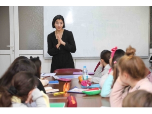 Masal Atölyesi İle Hayal Güçleri Artıyor