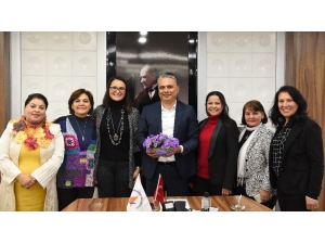 Başkan Uysal, Kadın Muhtarlarla Buluştu