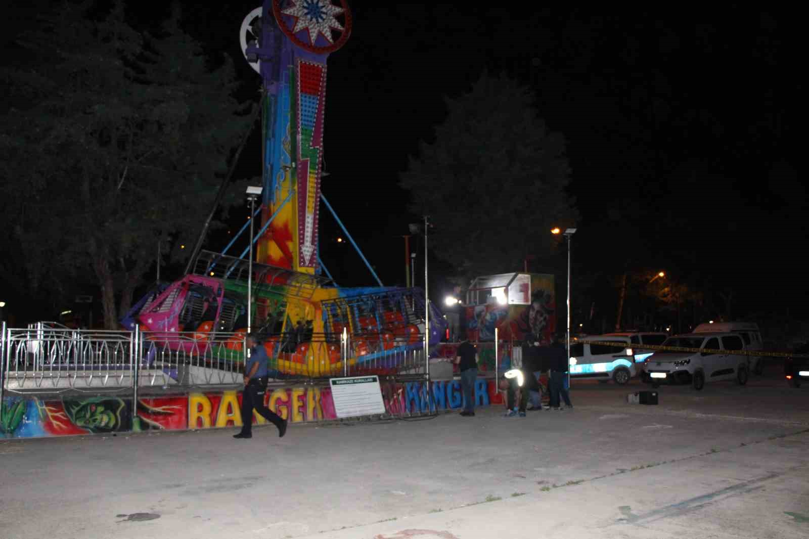 amasya-da-lunaparkta-korkunc-kaza-20-yasindaki-genc-hayatini-kaybetti