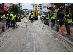 Terme’de Kar Kabus Değil Keyif Oldu