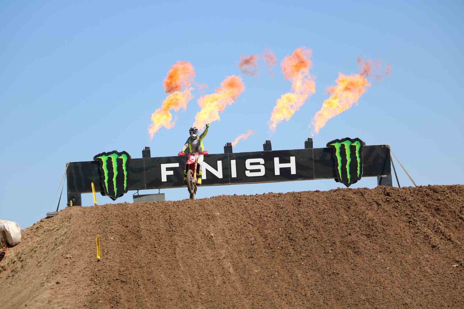 mxgp-dunya-sampiyonu-belli-oldu